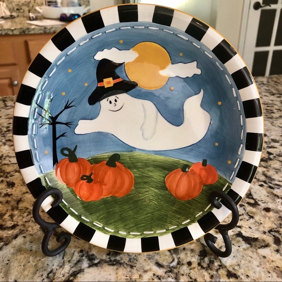Halloween Decorative Plates 8.5” Set of 2 - Picture 2 of 5